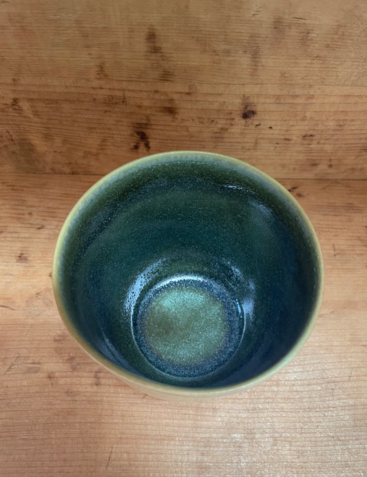 Unikt lille grønt krus