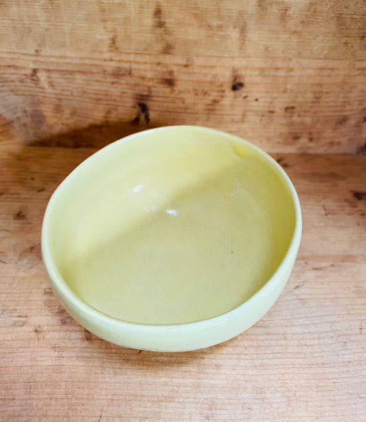 Citrongul unika skål