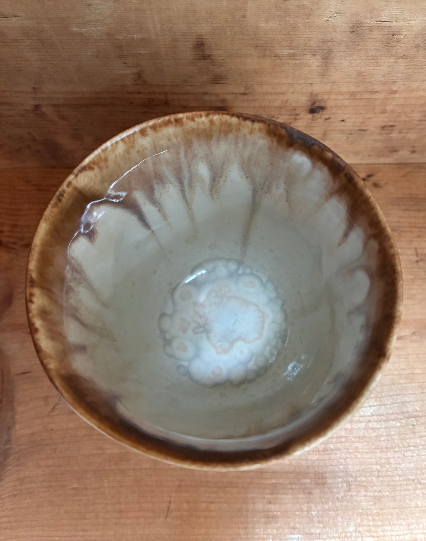 Unikt håndmalet stort landskabskrus