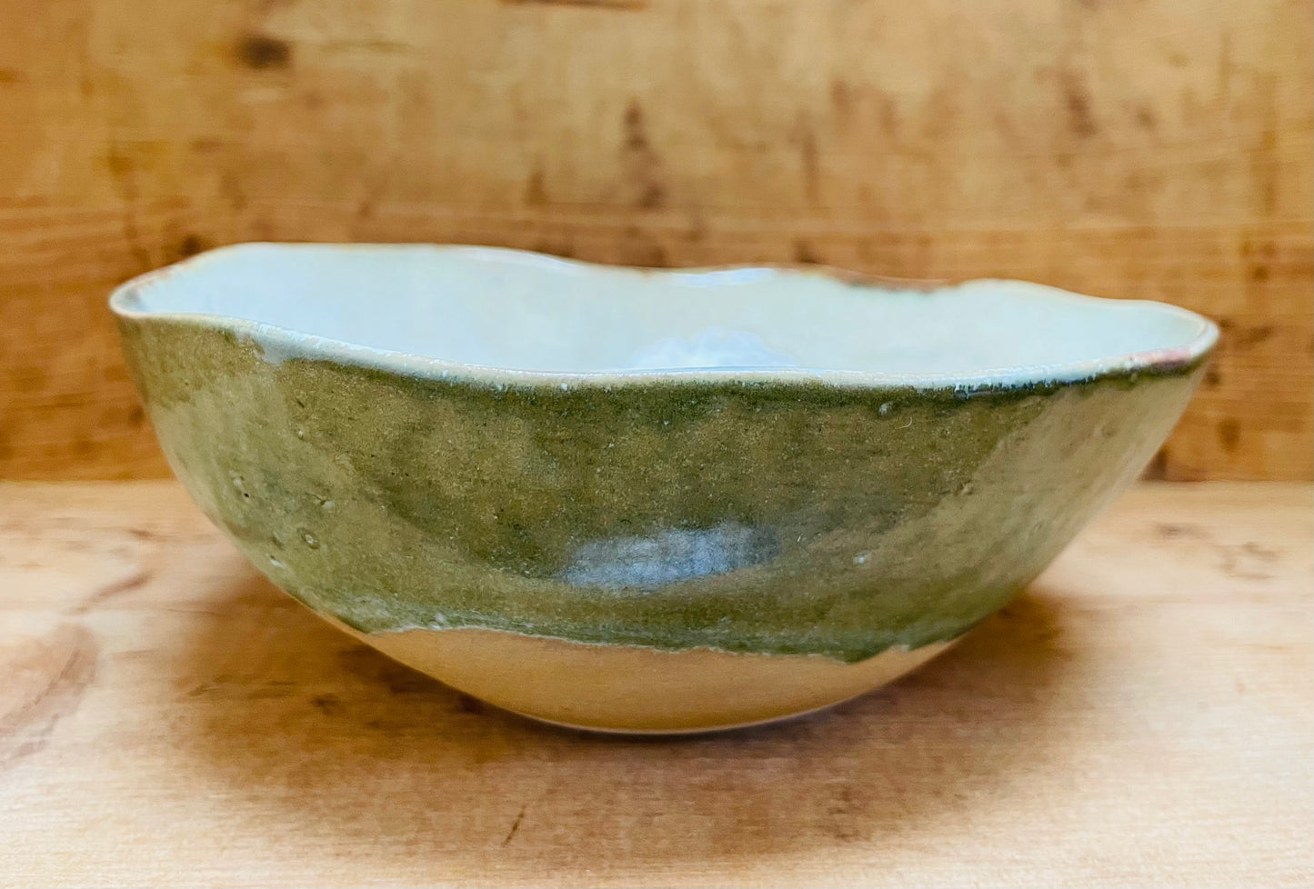 Mintfarvet unika skål