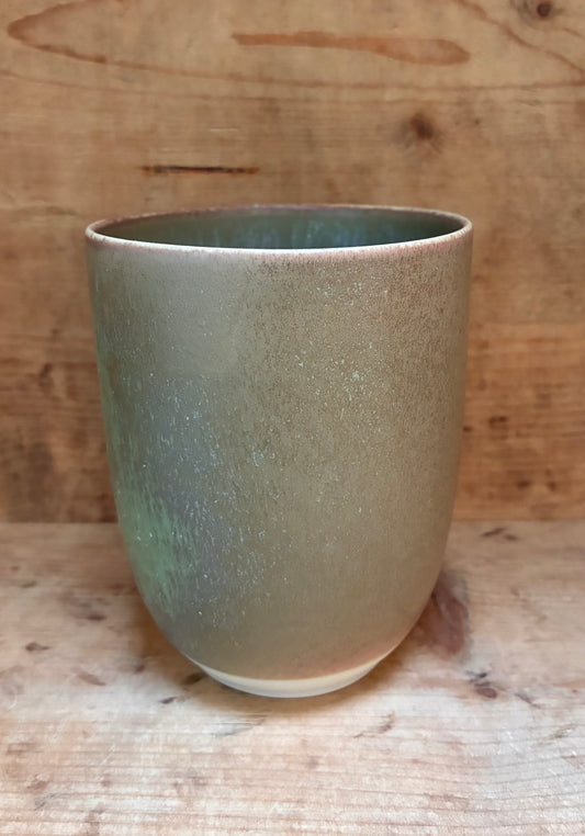 Unikt håndmalet kobbergrønt krus