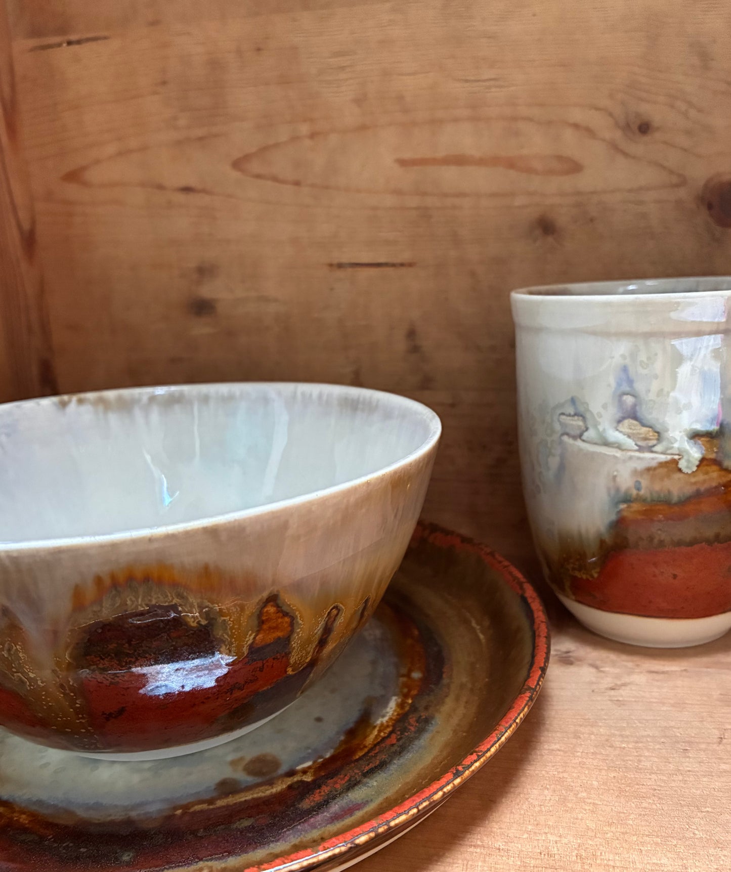 Unik håndmalet spiseskål